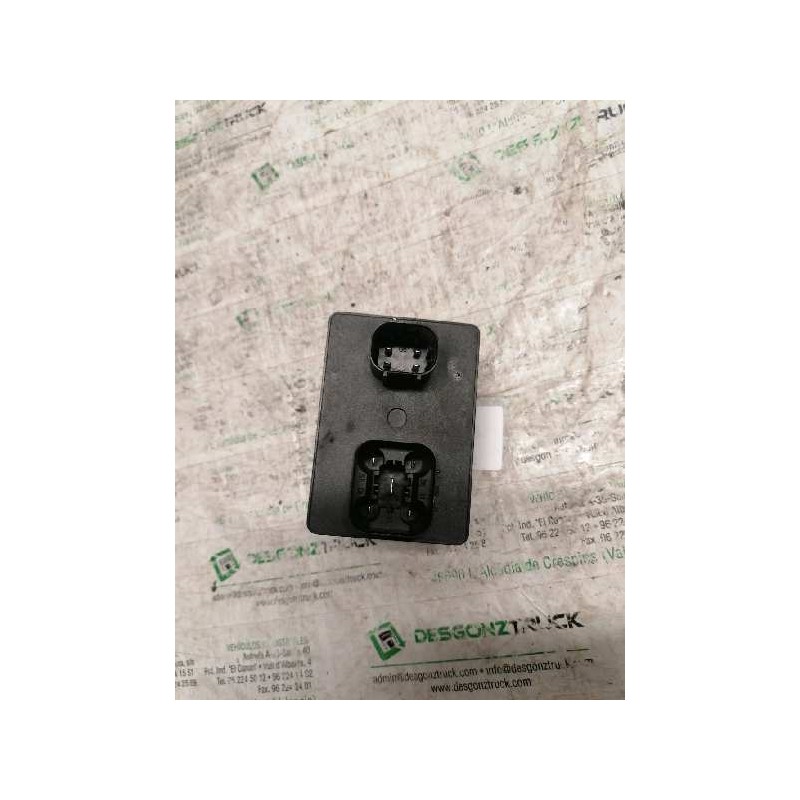 Recambio de caja precalentamiento para fiat fiorino furgoneta/monovolumen (225_) 1.4 (225bxa1a, 225bxf1a) referencia OEM IAM 028 - Blanco 2
