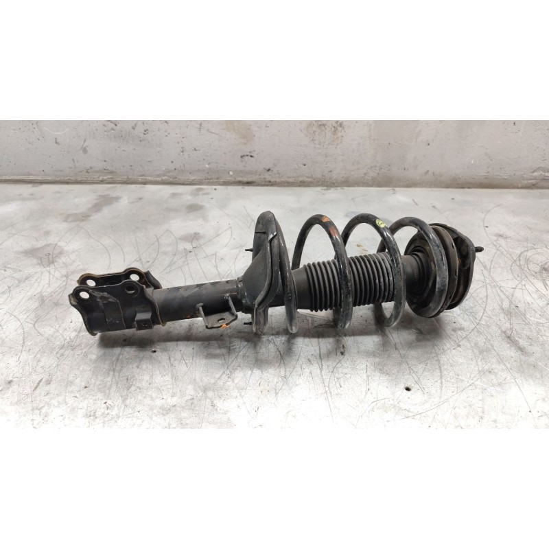 Recambio de amortiguador delantero izquierdo para hyundai accent (mc) gl referencia OEM IAM - Blanco 2