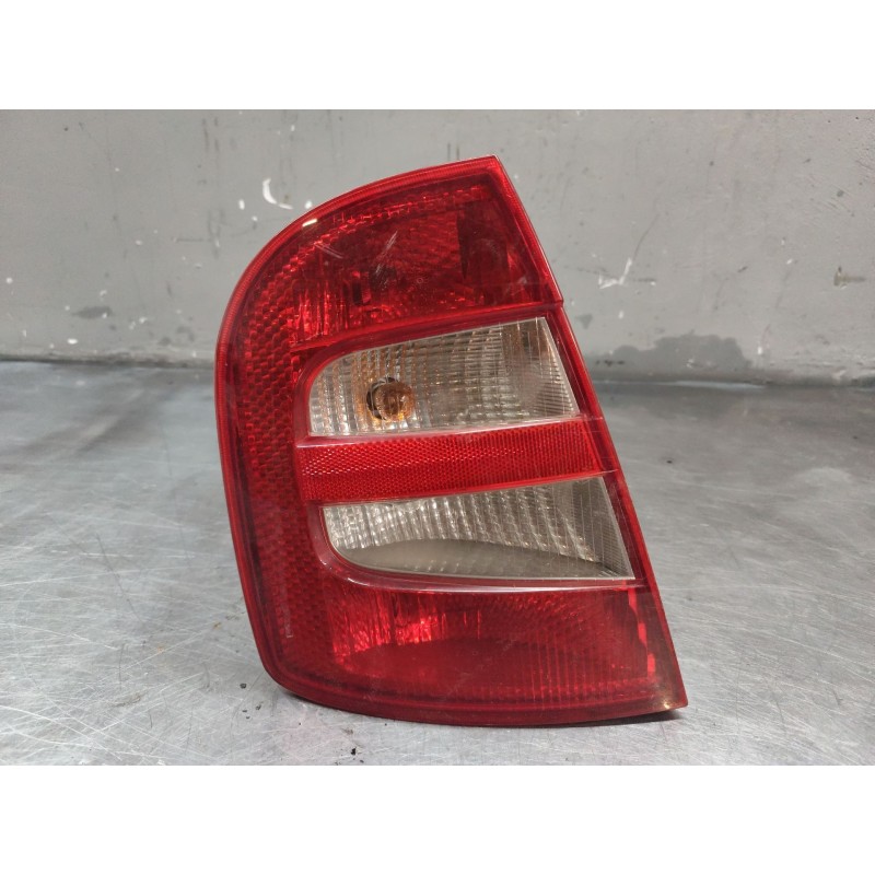 Recambio de piloto trasero izquierdo para skoda fabia (6y2/6y3) classic referencia OEM IAM 6Y6945095B  