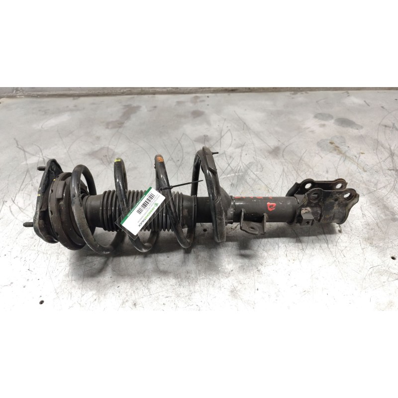 Recambio de amortiguador delantero derecho para hyundai accent (mc) gl referencia OEM IAM   