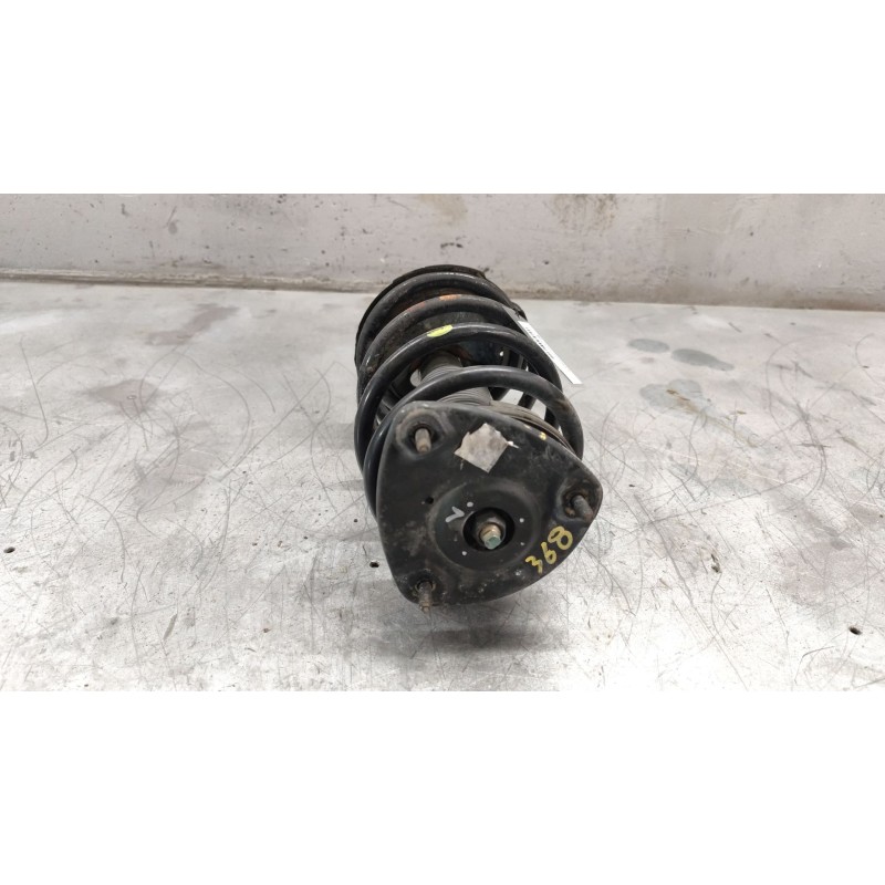 Recambio de amortiguador delantero derecho para hyundai accent (mc) gl referencia OEM IAM - Blanco 3