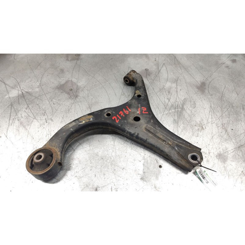 Recambio de brazo suspension inferior delantero derecho para hyundai accent (mc) gl referencia OEM IAM   