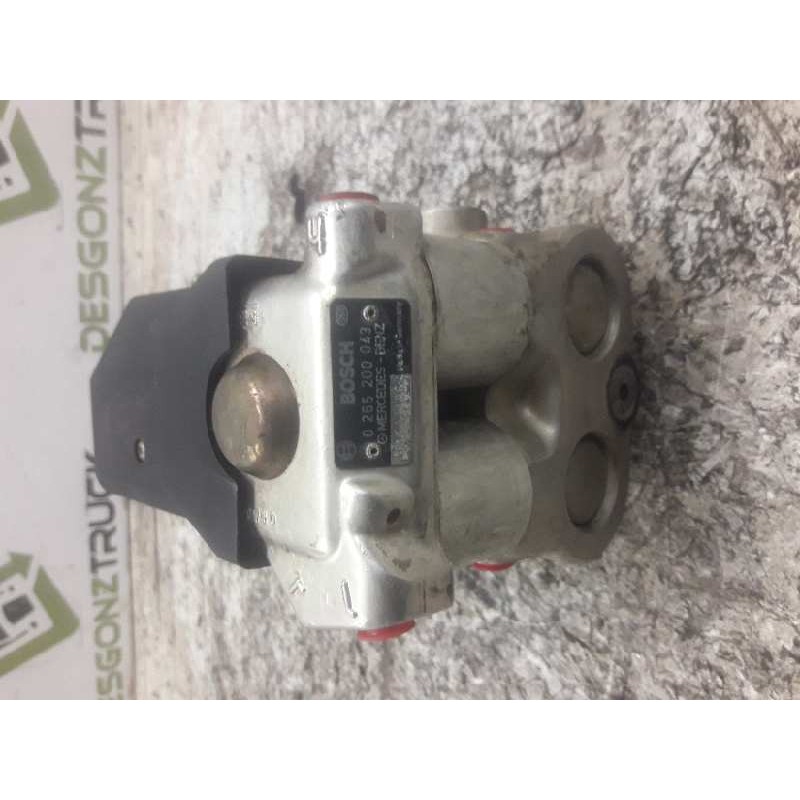 Recambio de abs para mercedes-benz clase e (w124) berlina 2.5 diesel referencia OEM IAM 0265200043 361523496 2265110016 - Gris 2