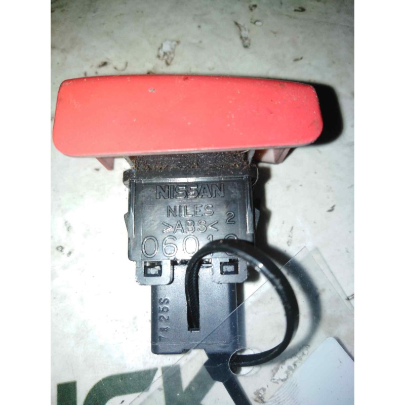 Recambio de warning para renault maxity fg 150.35/45 referencia OEM IAM - Blanco 3