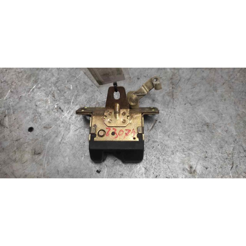 Recambio de cerradura maletero / porton para opel vectra b berlina básico referencia OEM IAM 5