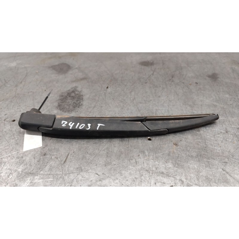 Recambio de brazo limpia trasero para dacia sandero ii (b8_) tce 90 (b8m1, b8ma) referencia OEM IAM   