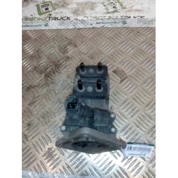 VALVULA AIRE 1942899 K044696 VALVULA TRANSMISOR DE FRENO