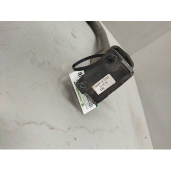 Recambio de brazo retrovisor derecho para nissan trucks atleon 110 referencia OEM IAM   