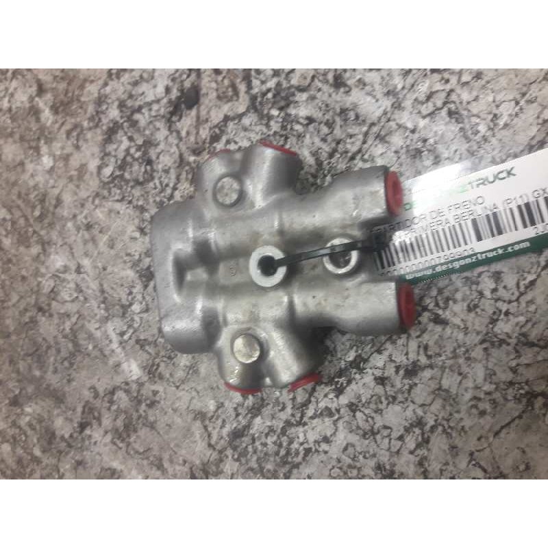 Recambio de repartidor de freno para nissan primera berlina (p11) gx referencia OEM IAM 2J003 - Blanco 2