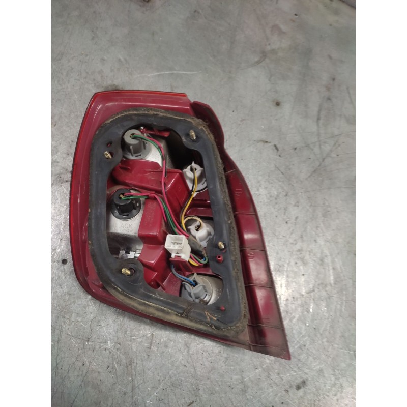 Recambio de piloto trasero derecho para daewoo nubira berlina cdx referencia OEM IAM 2