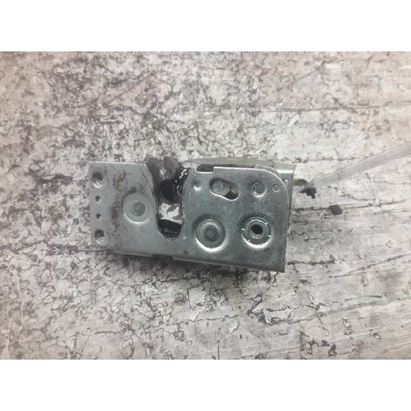 Recambio de cerradura puerta carga para iveco daily caja cerrada (1999 =>) 35 - s 11 caja cerrada referencia OEM IAM 500329770  