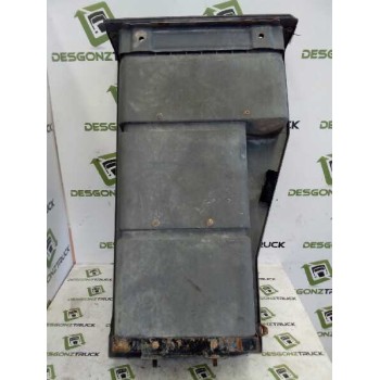 Recambio de peldaño derecho para renault trucks magnum ae 430.18 (430cv) referencia OEM IAM   