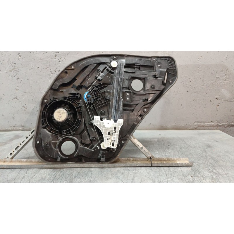 Recambio de elevalunas trasero izquierdo para kia niro i (de) e-niro referencia OEM IAM 83470q4000 - Blanco 2