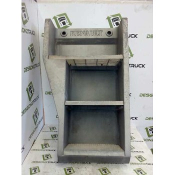 Recambio de peldaño derecho para renault trucks magnum ae 430.18 (430cv) referencia OEM IAM   