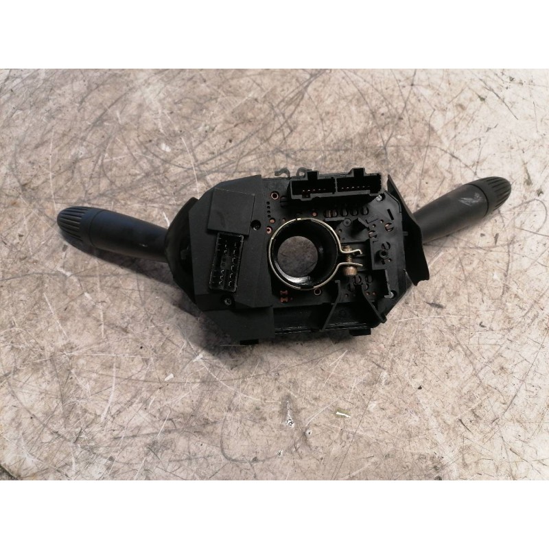 Recambio de mando multifuncion para fiat punto berlina (188) 1.2 8v referencia OEM IAM A223 - Blanco 2