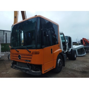mercedes-benz atego 6-cil.4x2/bm 970,2,4-6 del año 2003