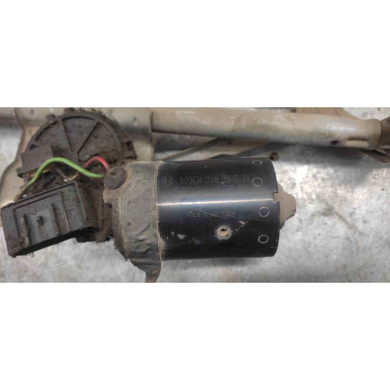 Recambio de motor limpia delantero para opel vectra b berlina básico referencia OEM IAM 0390241142 5 PINS 3
