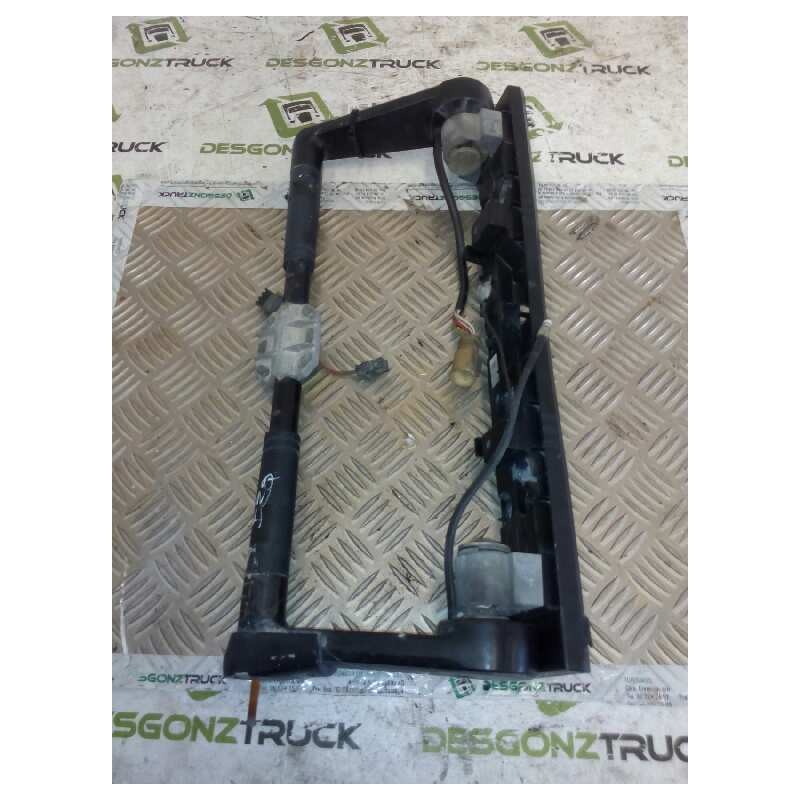 Recambio de brazo retrovisor izquierdo para renault magnum ab 2005 cabina adel.tractor semirr. gv  4x2 4xx.18 gran espacio refer - Blanco