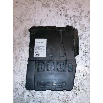 CAJA RELES / FUSIBLES 8200292067 8200233451A 