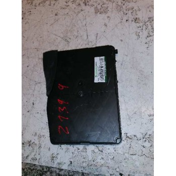 Recambio de caja reles / fusibles para renault megane ii berlina 5p business referencia OEM IAM 8200292067 8200233451A 