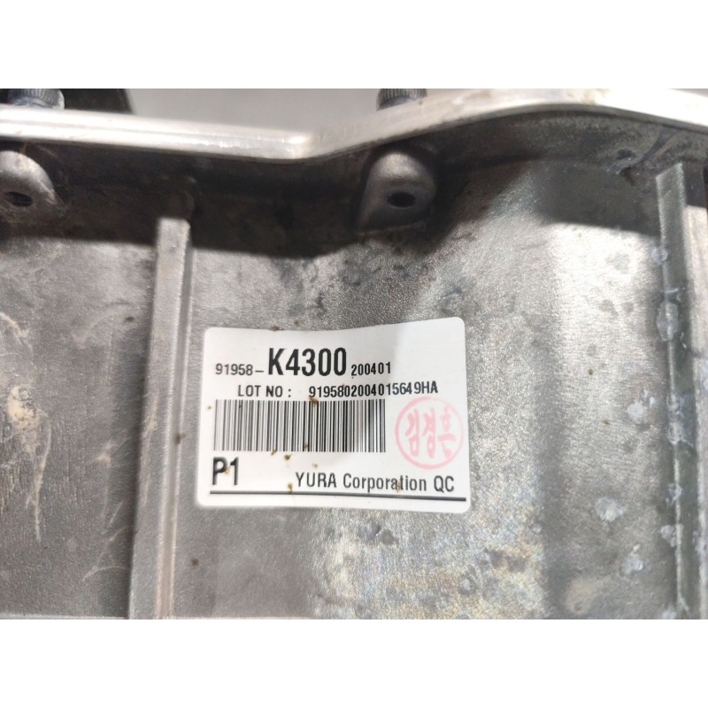 Recambio de inversor para kia niro i (de) e-niro referencia OEM IAM 91958K4300 - Blanco 2