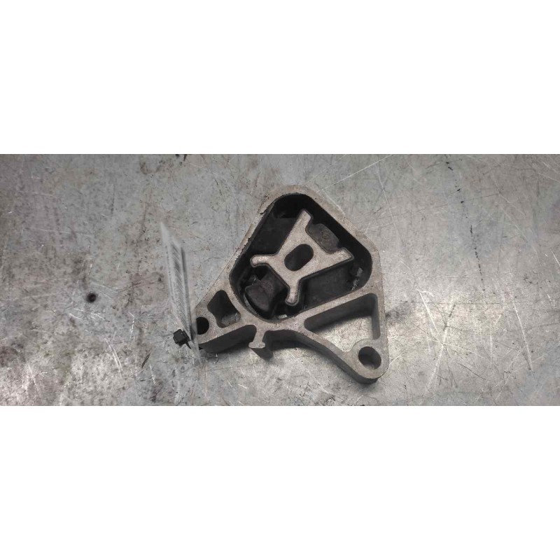 Recambio de soporte motor para mercedes-benz clase cla (w117) cla 200 cdi (117.308) referencia OEM IAM   
