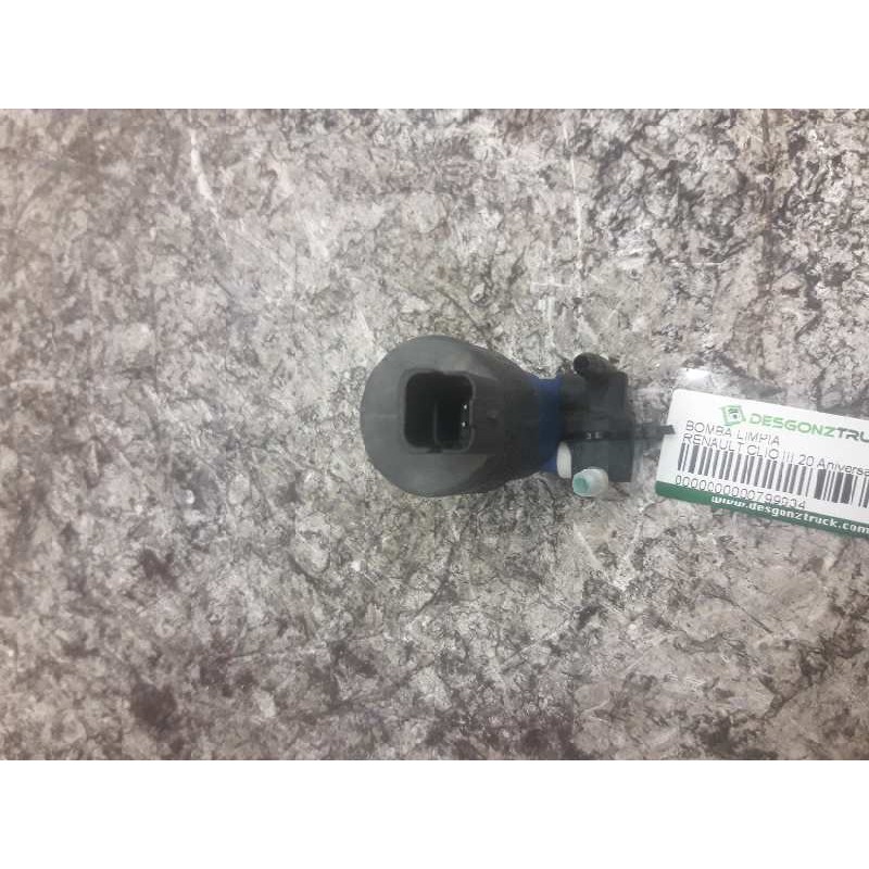 Recambio de bomba limpia para renault clio iii 20 aniversario referencia OEM IAM 9641553880 9641553980 2 PINS - Negro 2