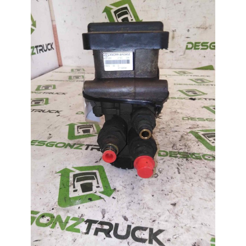 Recambio de valvula aire para renault magnum ab 2005 cabina adel.tractor semirr. 4x2 4xx.18 gran espacio referencia OEM IAM 2112 - Blanco