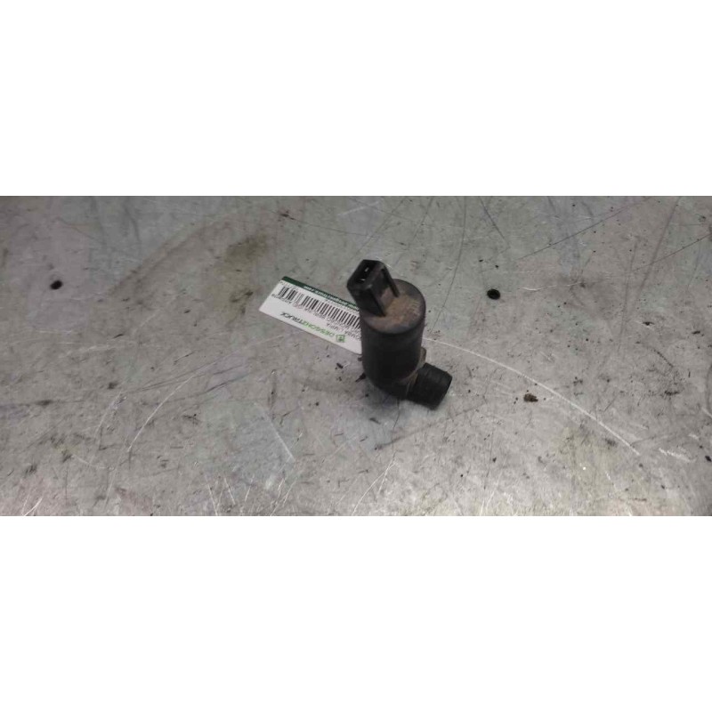 Recambio de bomba limpia para ford mondeo berlina (ge) ambiente referencia OEM IAM 1S7117K624DB 2 PINS 2