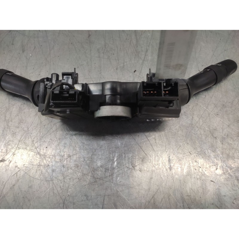 Recambio de mando multifuncion para toyota rav 4 (a3) luna referencia OEM IAM 4211017F154 - Plata 3