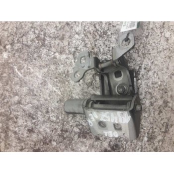 BISAGRA DELANTERA DERECHA 305763E 