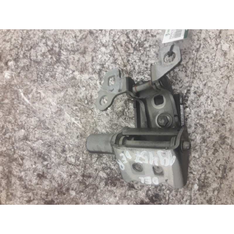 Recambio de bisagra delantera derecha para renault clio iii 20 aniversario referencia OEM IAM 305763E  