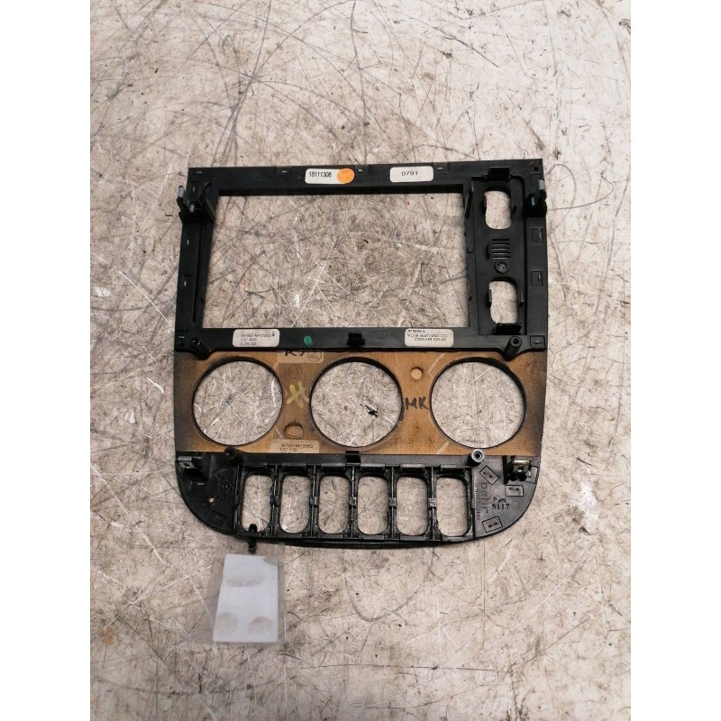Recambio de guarnecido radio para mercedes-benz clase m (w163) 400 cdi (163.128) referencia OEM IAM - Negro 2