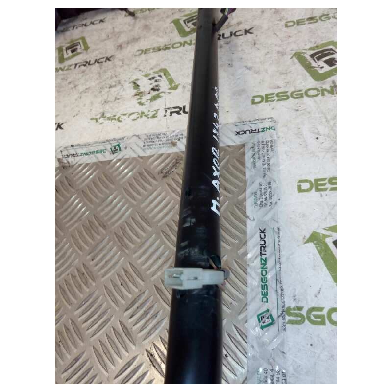 Recambio de brazo retrovisor derecho para mercedes-benz axor 2-ejes 18 ton 2004  1843 4x2 om 457 la l (largo) referencia OEM IAM 4