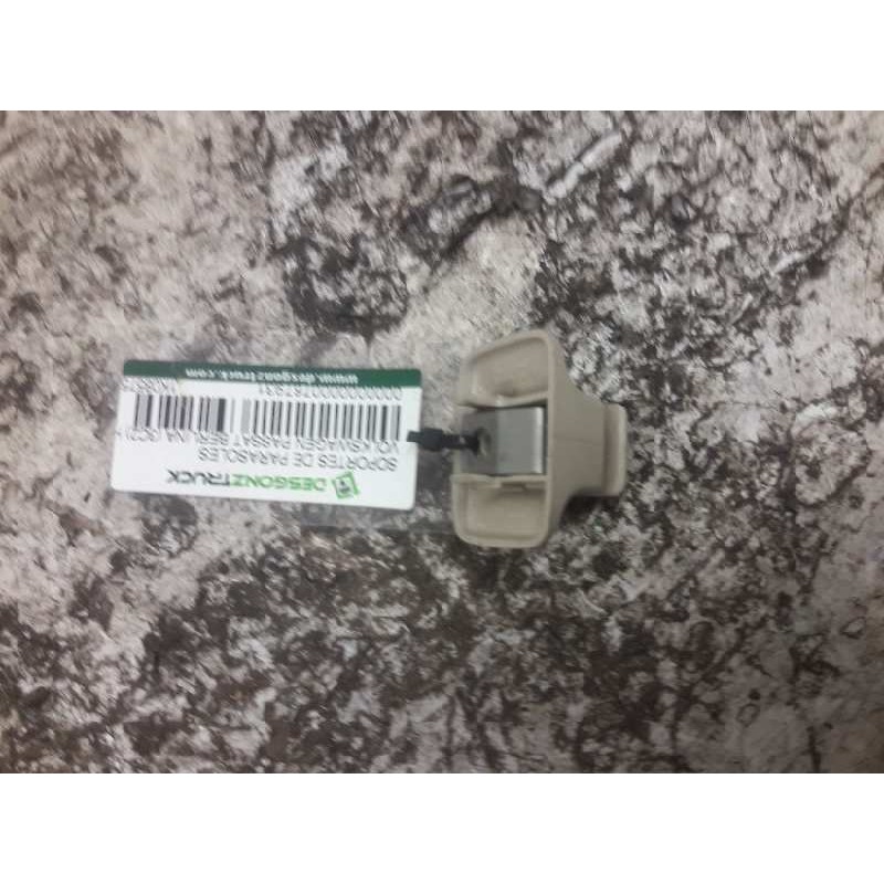 Recambio de soportes de parasoles para volkswagen passat berlina (3c2) highline referencia OEM IAM 1K0857561B DERECHO - Negro 2