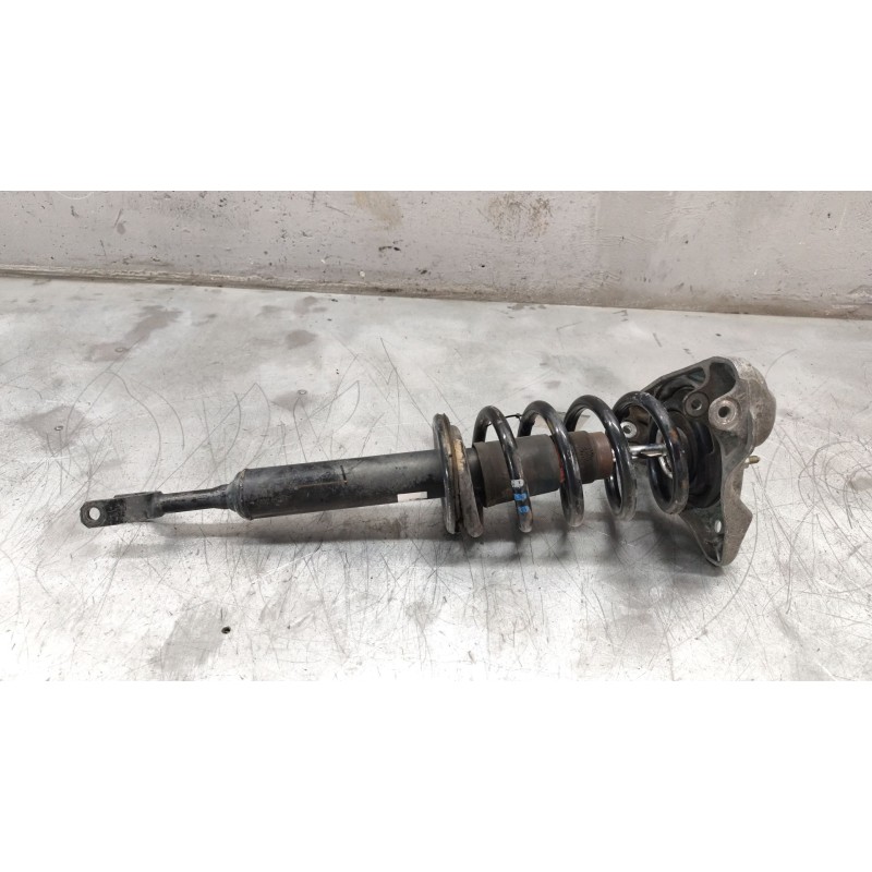 Recambio de amortiguador delantero izquierdo para volkswagen passat b5.5 (3b3) 1.9 tdi referencia OEM IAM - Azul 2