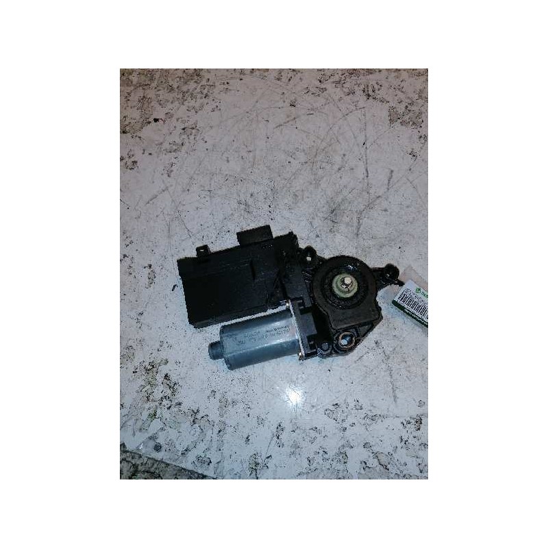 Recambio de motor elevalunas delantero izquierdo para peugeot 307 break / sw (s1) sw clim referencia OEM IAM 9634457580 99083010