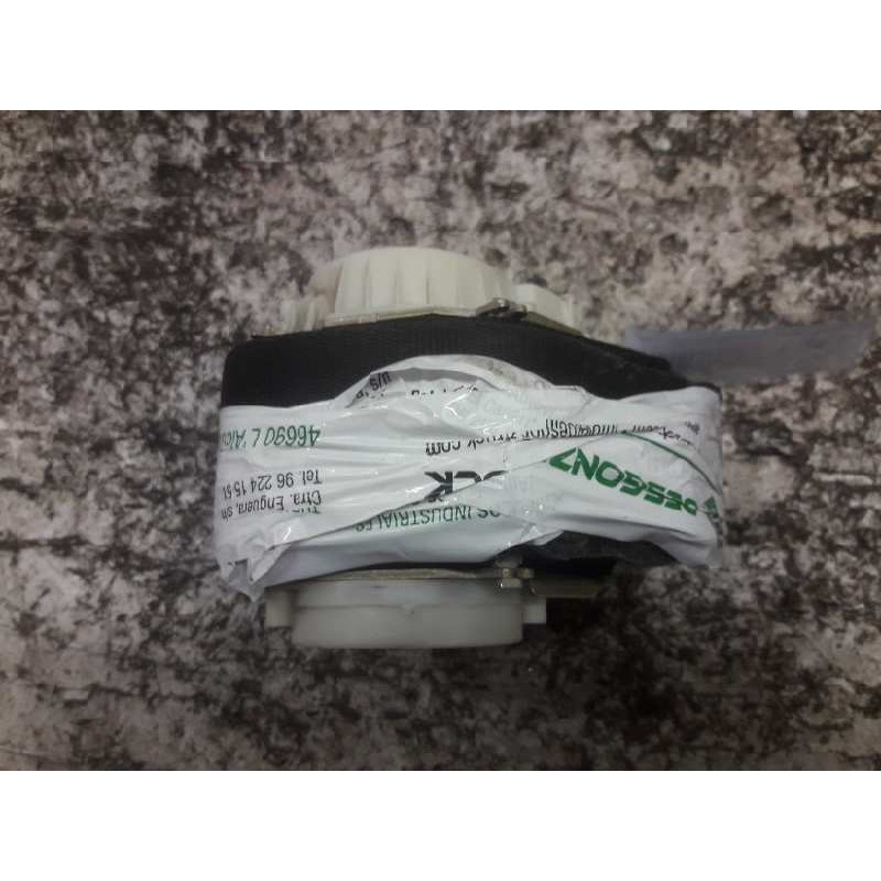Recambio de cinturon seguridad delantero derecho para ford focus sportbreak (cap) ghia referencia OEM IAM 33032388G 3