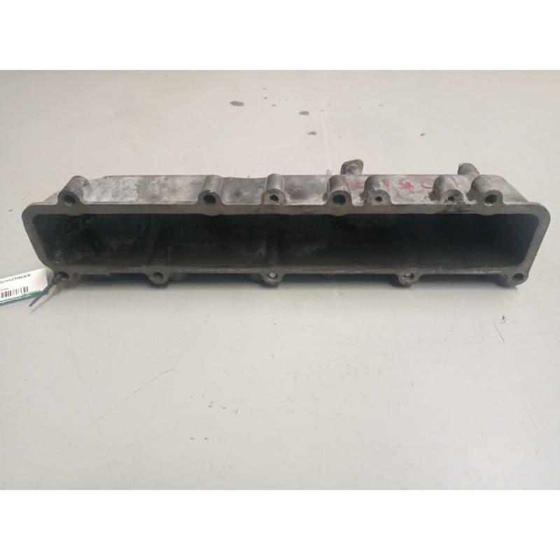 Recambio de tubo admision para iveco daily vi caja/chasis 35s16, 35c16, 40c16, 50c16, 60c16, 65c16, 70c16 referencia OEM IAM 580 - Blanco