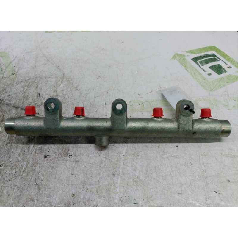 Recambio de rampa inyectora para citroën xantia berlina 2.0 hdi 90/110 attraction referencia OEM IAM 0445214019 BOSCH 2