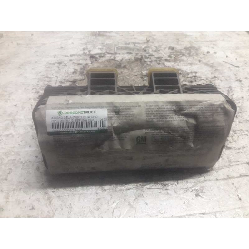 Recambio de airbag delantero derecho para opel astra g berlina club referencia OEM IAM 520281500A  
