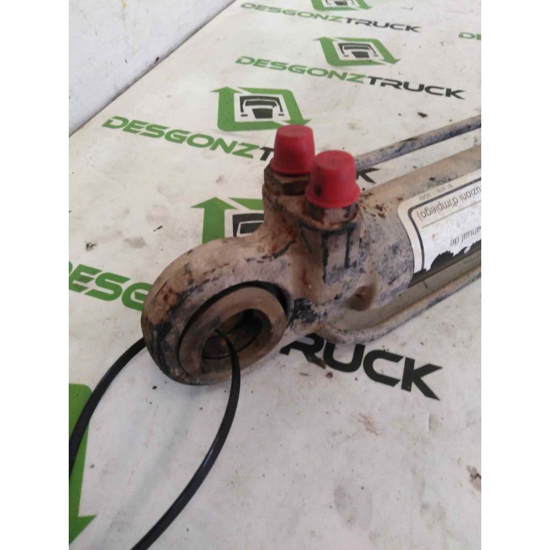 Recambio de brazo elevacion cabina para man tg - a 18.480 12.4 diesel referencia OEM IAM  0199419 2