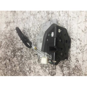 CERRADURA PUERTA DELANTERA DERECHA 3C1837016A 7 PINS 