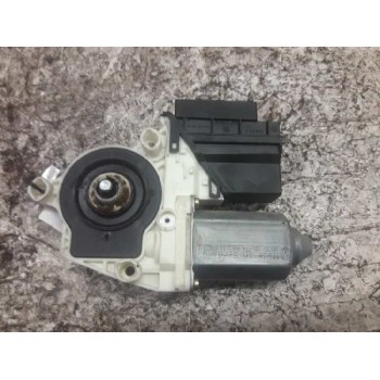Recambio de motor elevalunas delantero derecho para seat ibiza (6l1) cool referencia OEM IAM 104383101 05074140 26 PINS