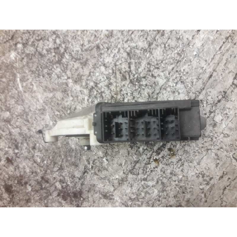 Recambio de motor elevalunas delantero derecho para seat ibiza (6l1) cool referencia OEM IAM 104383101 05074140 26 PINS - Azul 2