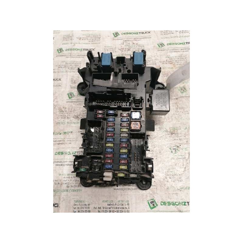 Recambio de caja reles / fusibles para suzuki grand vitara jb (jt) 1.9 ddis jlx (5-ptas.) referencia OEM IAM 05885I30 - Blanco