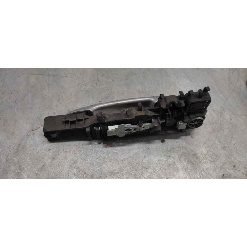Recambio de maneta exterior trasera derecha para renault megane ii classic berlina confort authentique referencia OEM IAM 820002 - Gris 2