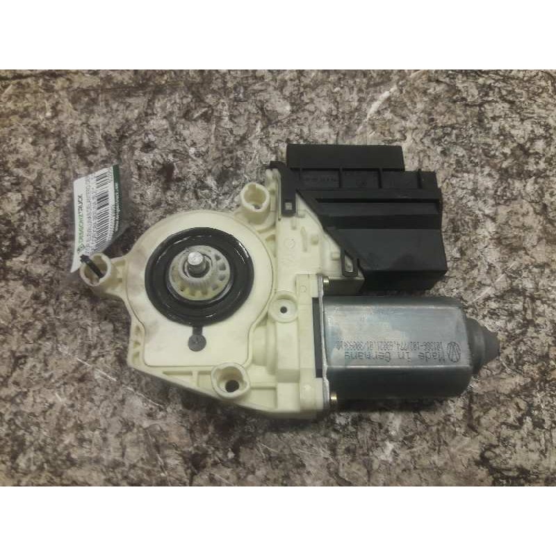 Recambio de motor elevalunas delantero derecho para seat cordoba berlina (6l2) reference referencia OEM IAM 6Q2959801A 104383101 - Gris