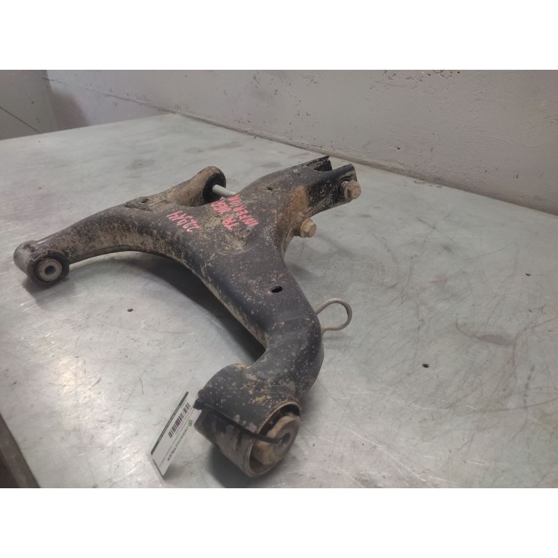 Recambio de brazo suspension inferior trasero derecho para land rover discovery v6 td se referencia OEM IAM   