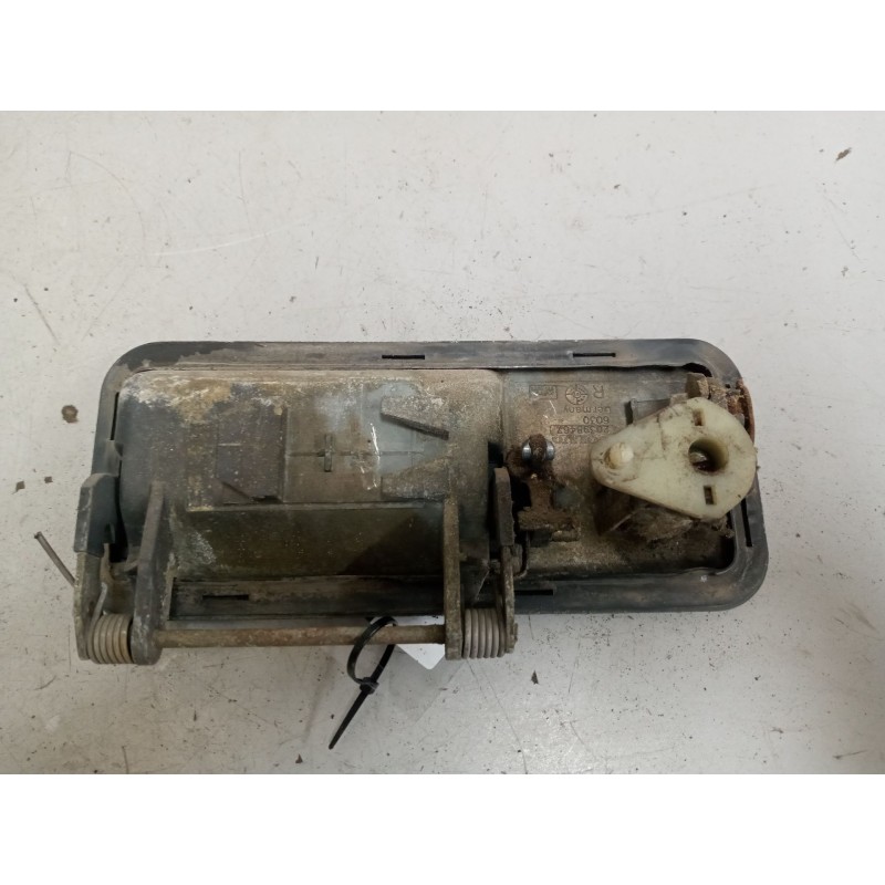 Recambio de maneta exterior delantera derecha para volvo fh 12 asta 2001 e2 / e3 12.1 diesel (d12d460) referencia OEM IAM 203984 3